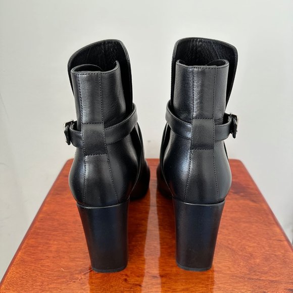 Saint Laurent Black Leather Ankle Boot - Picture 5 of 13